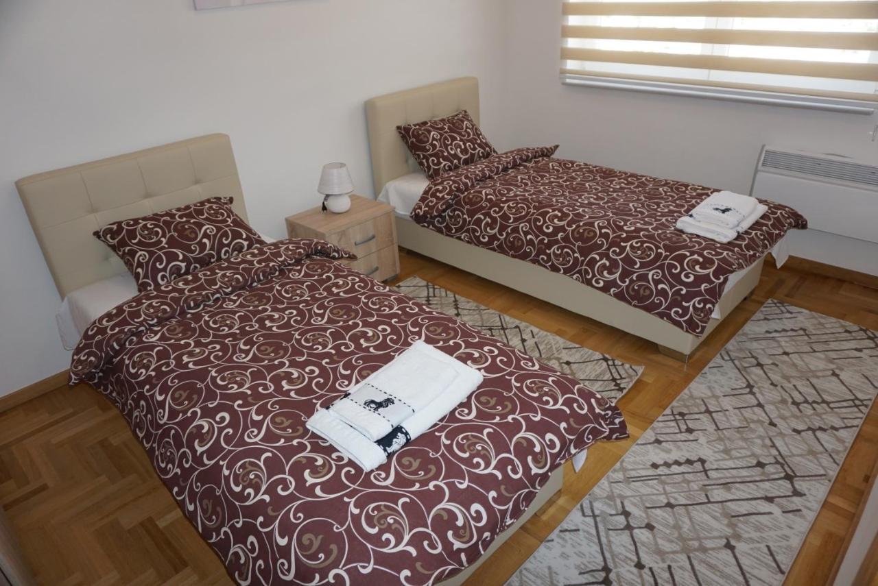 4 Villa